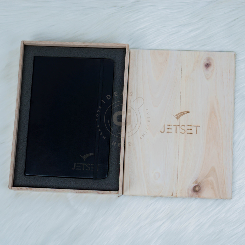 

Notebook / Buku Catatan / Agenda Sampul Kulit CUSTOM NAMA & LOGO