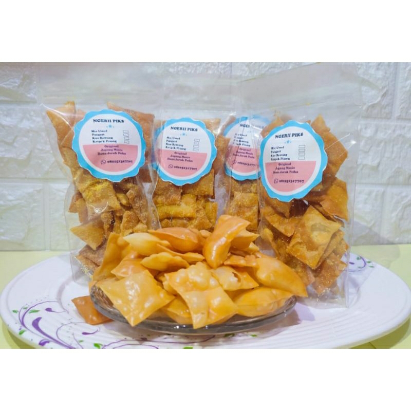 

kerpik pangsit rasa Jagung Manis/Kerupuk/Harga Termurah 250 gr