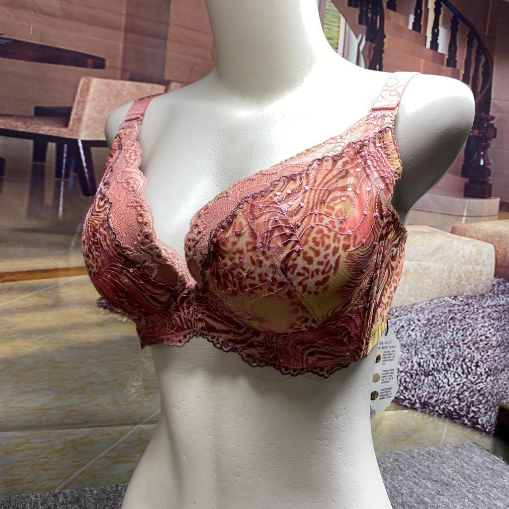 Bra / Bh wanita 61377# busa TEBAL ada kawat, kain lembut SIZE : 32:38