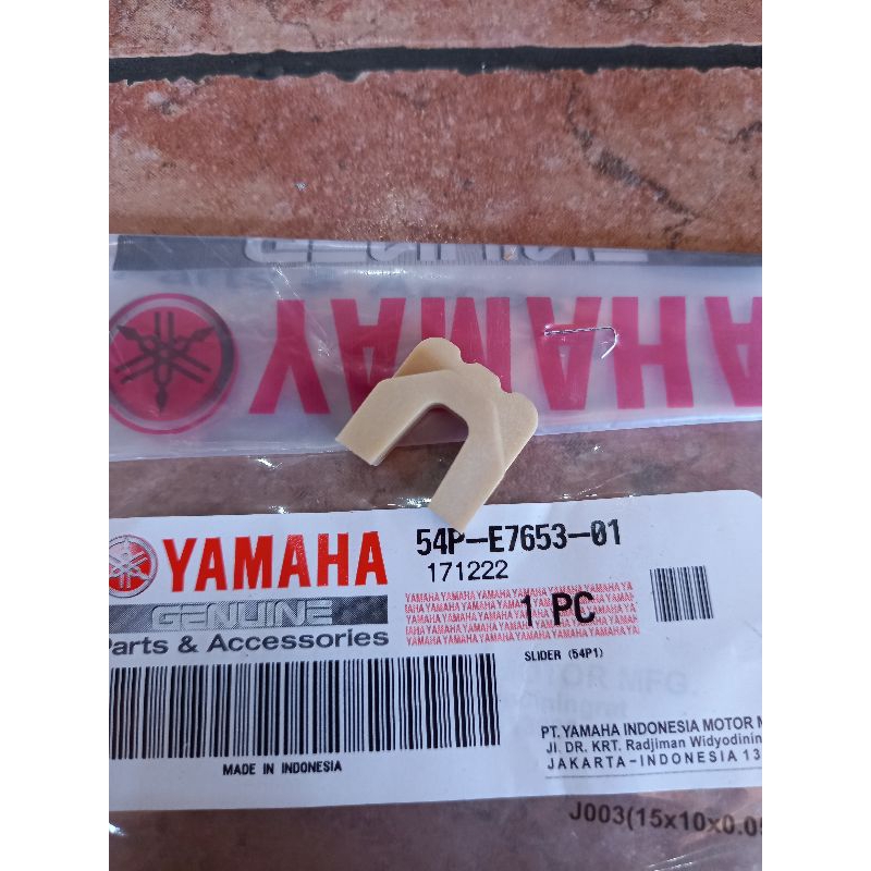 Plastik Slider Tutup Rumah Roller Mio Smile Sporty Fino Nouvo Mio Soul Original