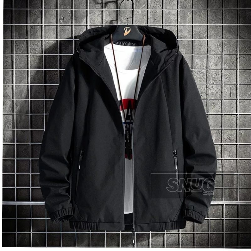 JACKET OUTDOOR PRIA  - JACKET OUTDOOR SOFT PARASUT TASLAN - JACKET OUTDOOR HITAM