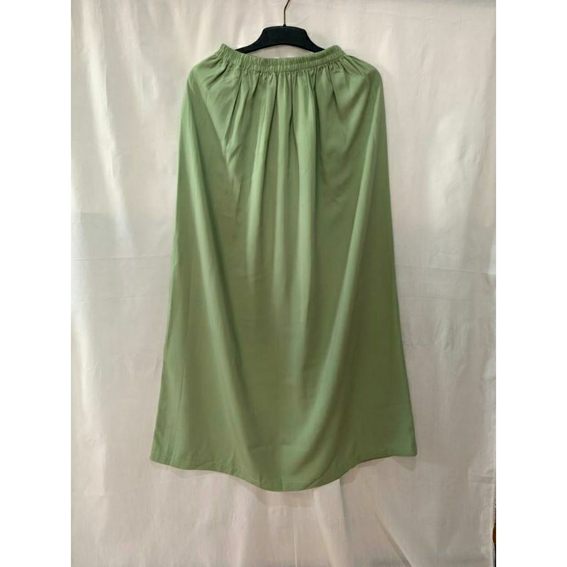 Preloved Rok warna Hijau