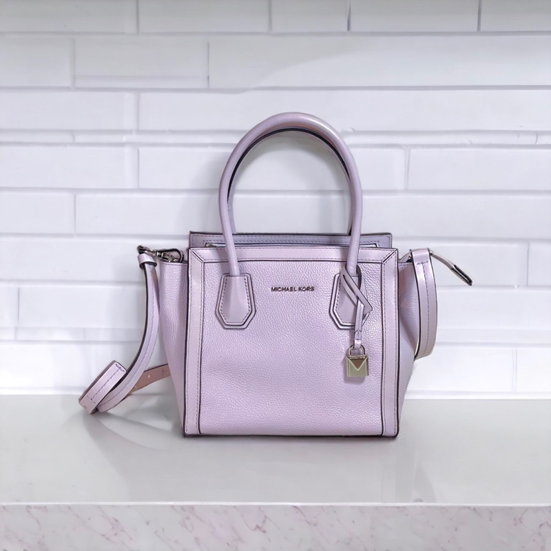 Original Michael Kors Mercer Studio Medium Messenger Handbag Leather