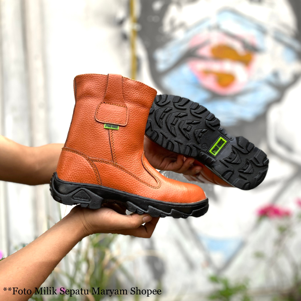 Sepatu Safety Pria Boots Proyek Kulit Sapi Asli Kerja Lapangan Septi Ujung Besi Safety Shoes COD