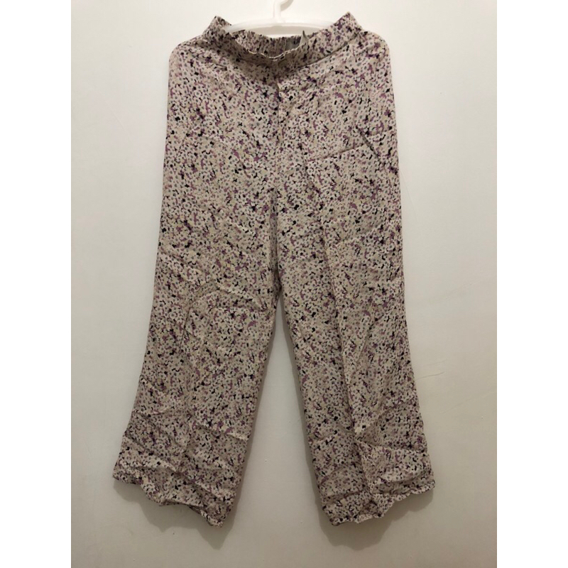 Pull and Bear PRELOVED / pull and bear pants / kulot
