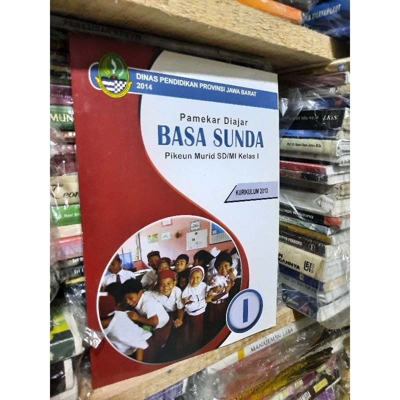 

buku pamekar di ajar basa sunda kelas 1