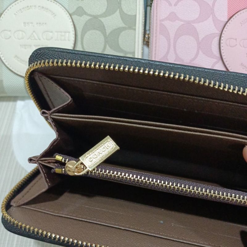 NEW !! Dompet C0ACH Dempsey Signature large with box