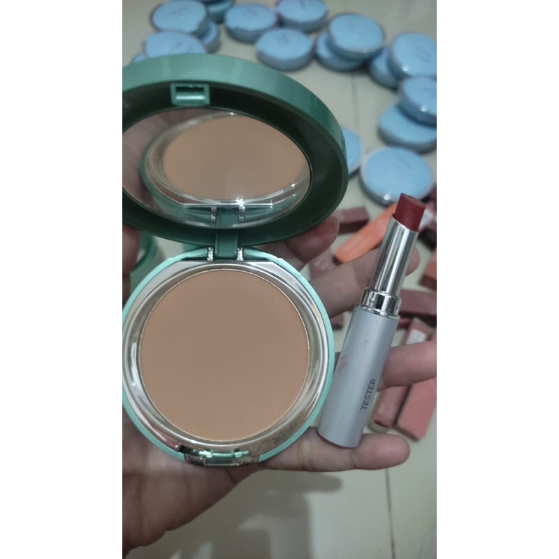 link ka ayu paket bedak wardah ijo+lipstik lipcream ip no 8