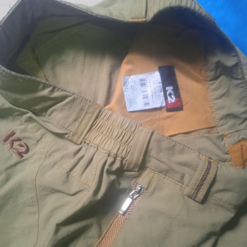 Celana pendek outdoor K2