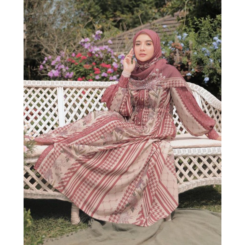 ZASKIA SUNGKAR X LCB AMOUR DRESS (PRELOVED)