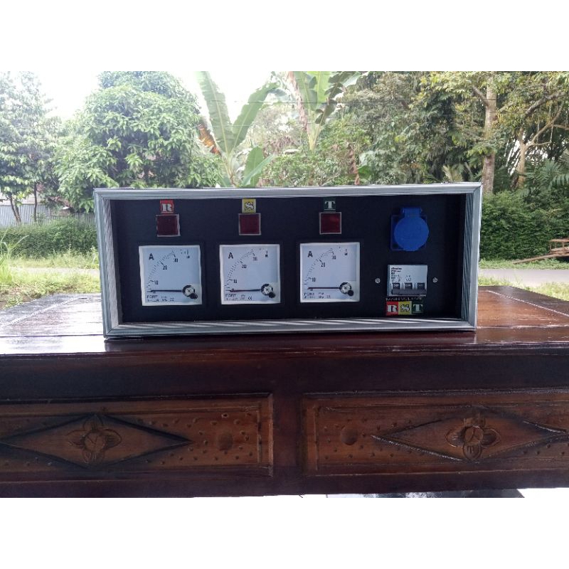 panel 3 phase sound system/sound hajatan 4u (hitam)