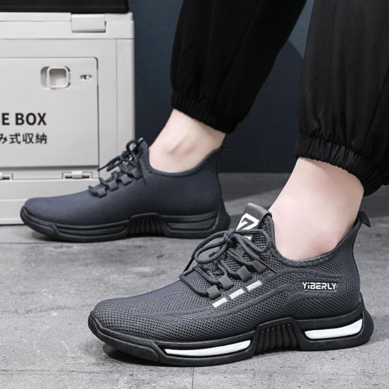 Yiberly Sepatu Sneakers Pria Sport Casual Original