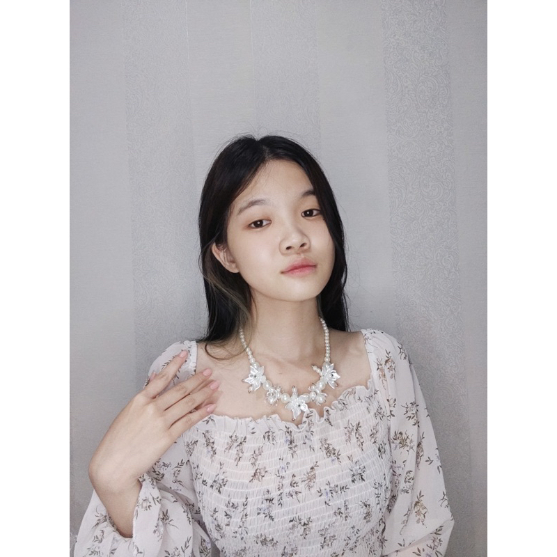 Ardelle Flowery Pearl Necklace Kalung Panjang Bunga Korea Korean Hijab Friendly