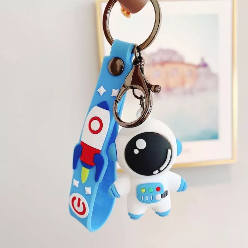 Gantungan Kunci Astronot PVC / Gantungan Kunci Animal / Keychain Motif Kartun Souvenir