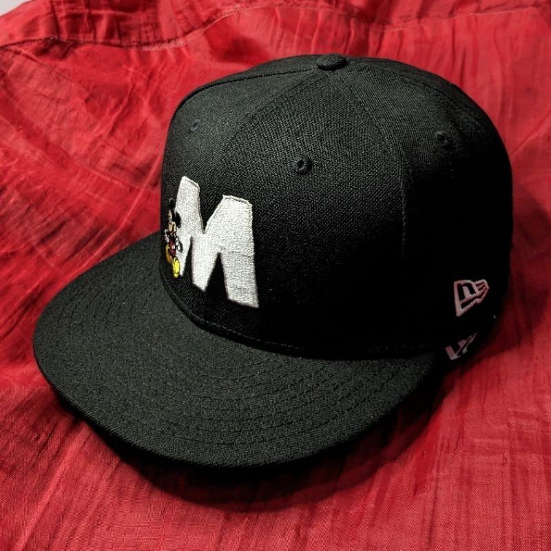 Topi New Era X Disney