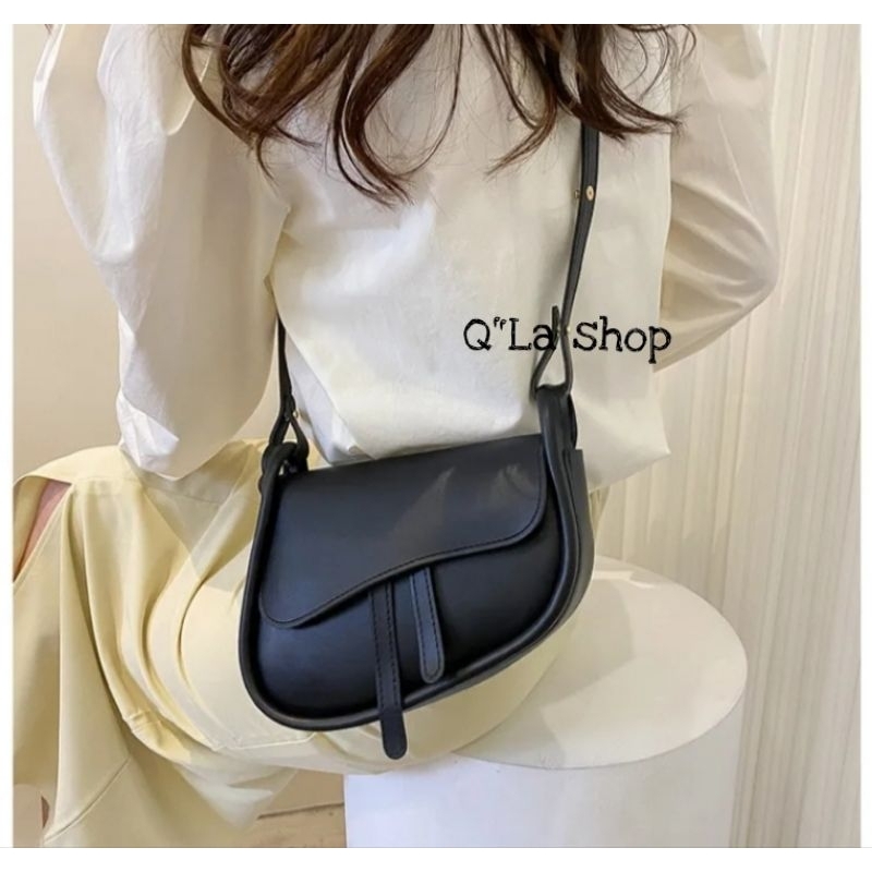 TAS SELEMPANG WANITA,SHOULDERBAG,TAS WANITA BELLA BAG,SLING BAG WANITA TERBARU