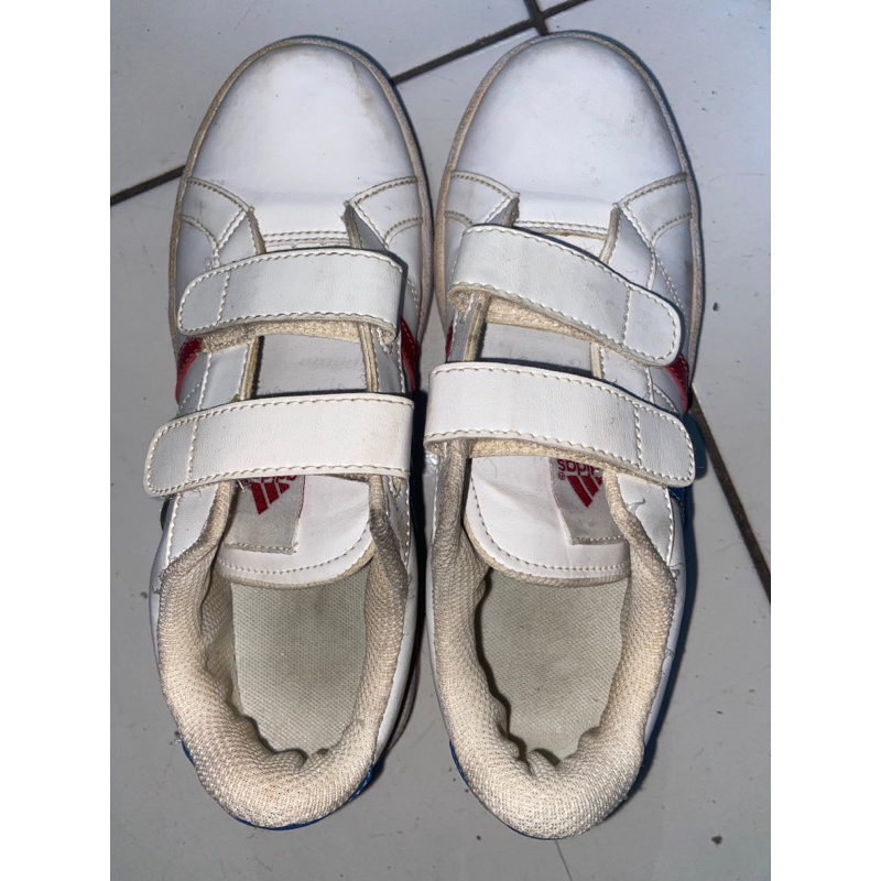sepatu anak laki-laki Adidas