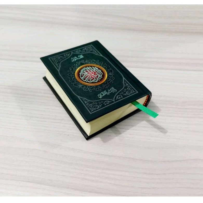 Alquran Saku Quran Kecil Pocket Quran Mini Al Quddus Quran Kecil ayat pojok Quran hafalan Oleh oleh 
