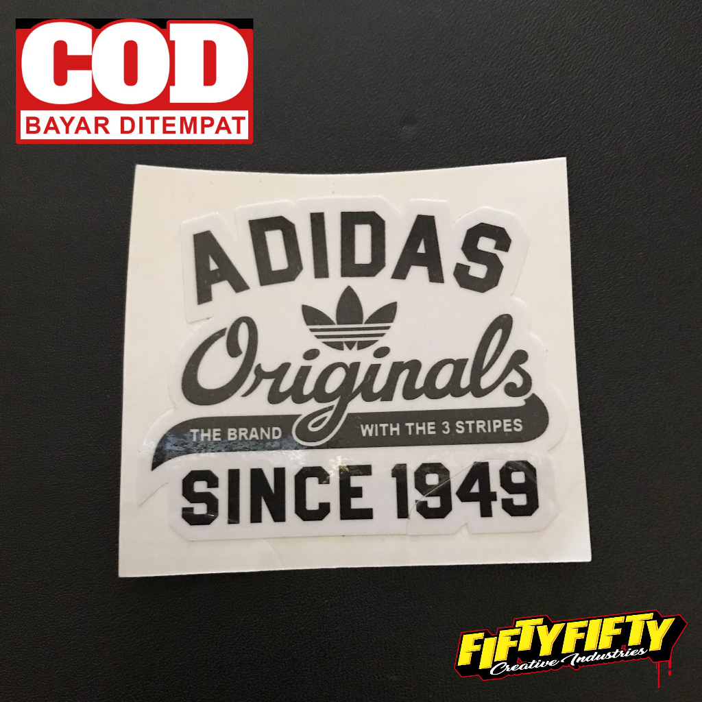 img Stiker Print Cut ADIDAS Model 2 Stiker Printing Laminasi Glossy Stiker Motor Mobil Helm Sudah Membentuk Pola Desain