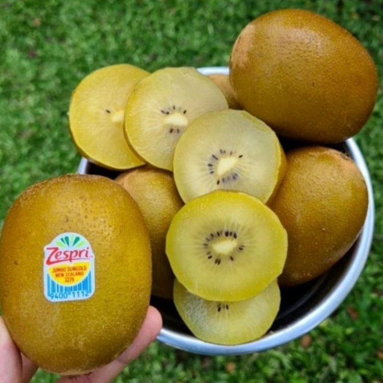 

Buah Kiwi Gold Zespri Manis / 1 Kg