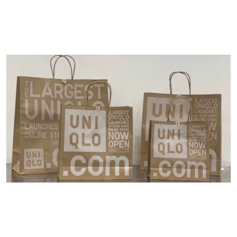 

Paperbag Uniqlo