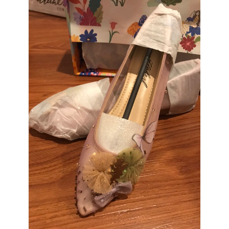 Sepatu Ittaherl Katnis maxi Pointy Lilac size 39