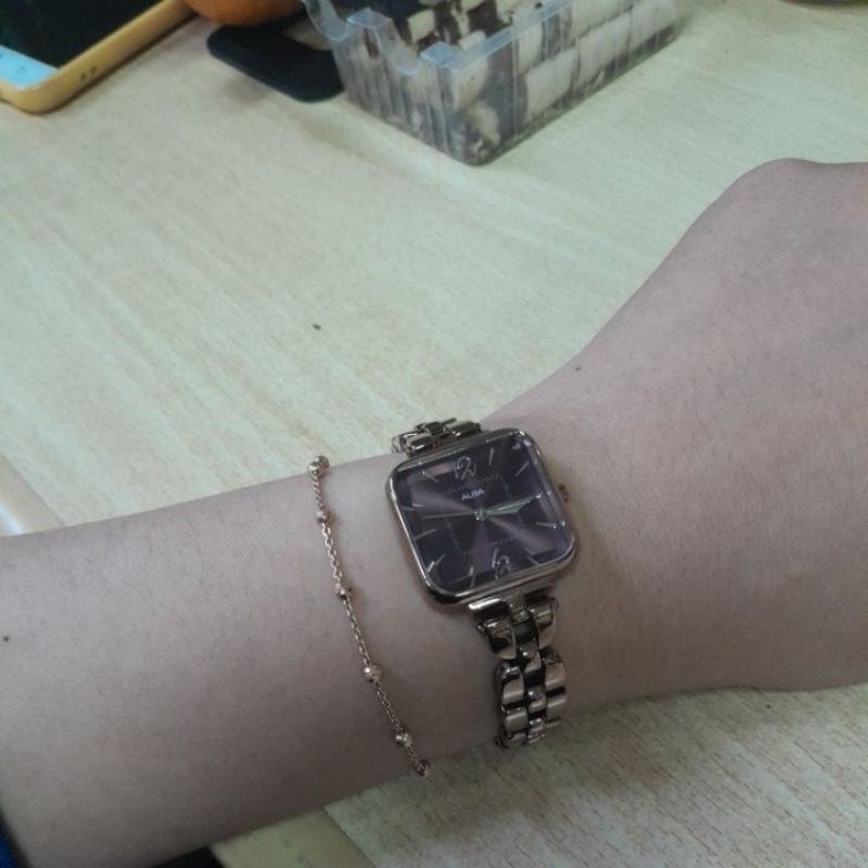 Preloved jam tangan wanita Alba