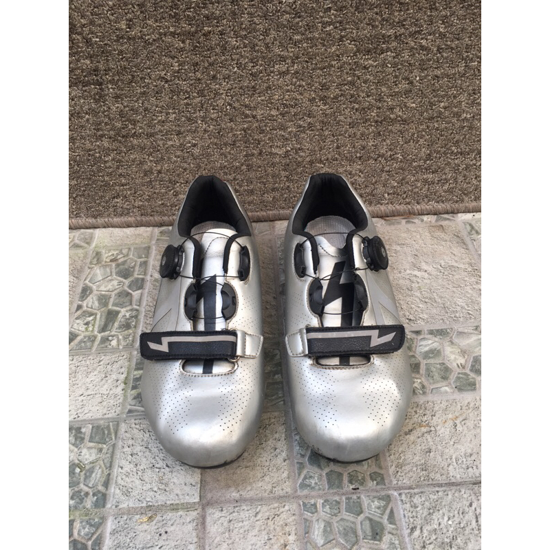sepatu cleat roadbike size 40 bekas layak pakai