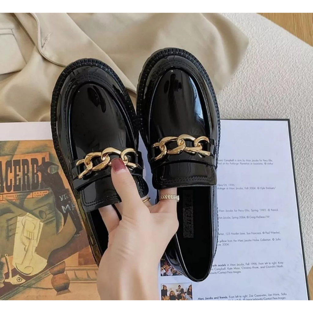 Sepatu Docmart Wanita / Sepatu Loafers Cewek Korea Kesual Import