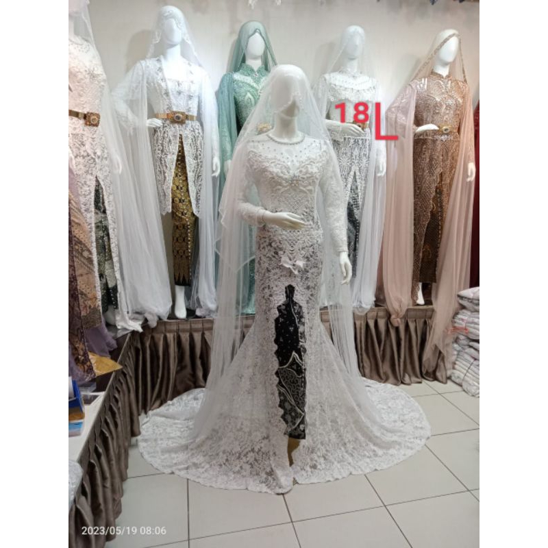 kebaya akad nikah Payet ada ekor bahan brukat/