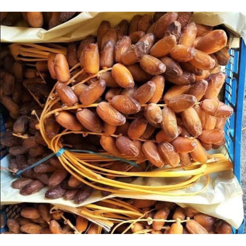 

Kurma Tunisia Tangkai 1kg Grosir - Tunisian Dates Palm Frutt