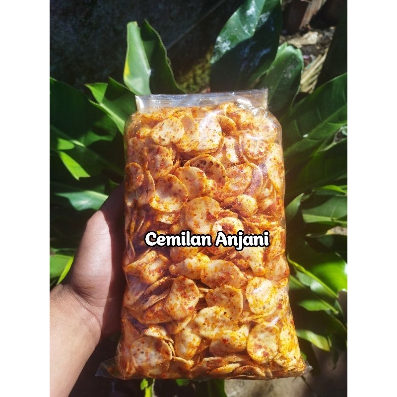 

Kerupuk kempang Putih Pedas Daun jeruk isi 500gram