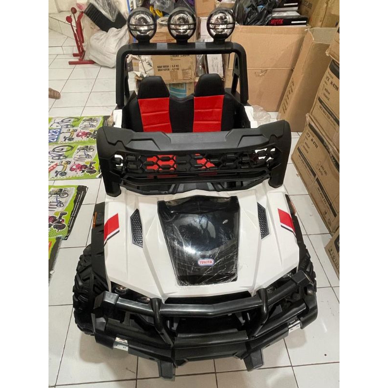 Mainan Anak Mobil Aki Remote Control Yukita Rhinos 908 Ban Karet Jok Kulit Mobil Aki Jumbo