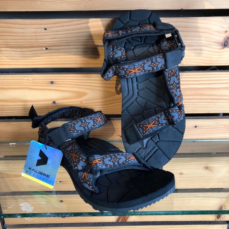 Kalibre Sandal Gunung/Sandal Hiking