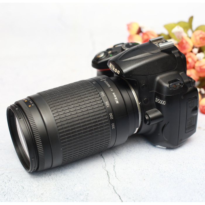 Nikon D5000 Lensa Tamron 70-300mm Kamera  Original - Paket Zoom
