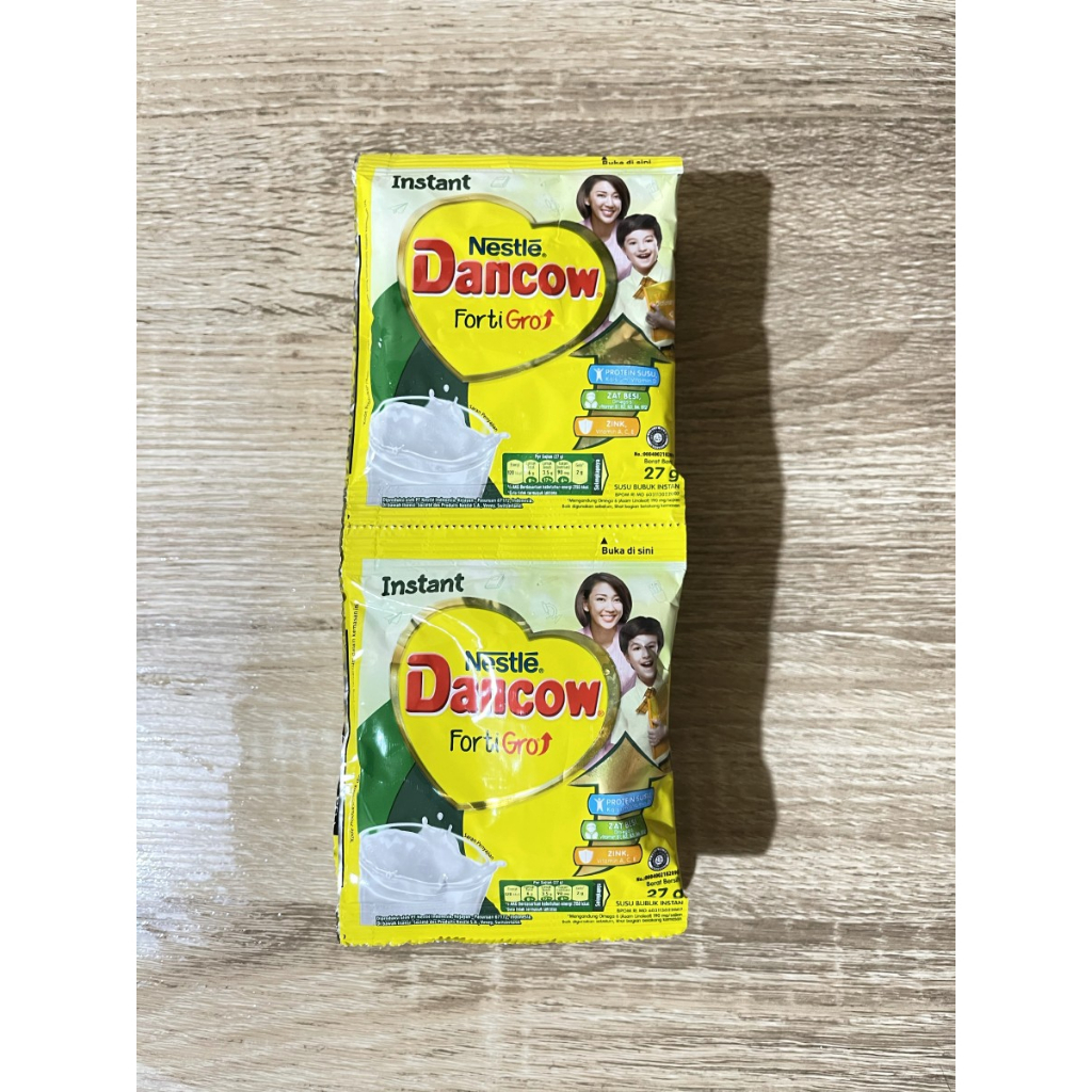 

Dancow Putih Sachet Fortigro Renceng (10x27gr)