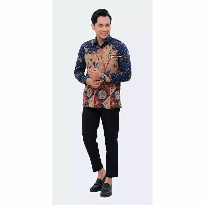 SELIRA NAVY Kemeja Batik Slimfit Lengan Panjang Bahan Kayun Halus Lapis Furing