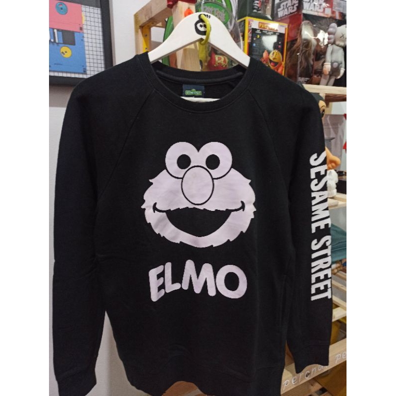sesame street elmo crewneck