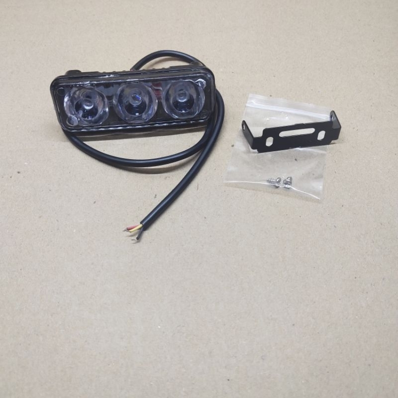 Paket saklar on on/of + Lampu tembak 3 LED mata lebar 2 mode diam Dan flash super white