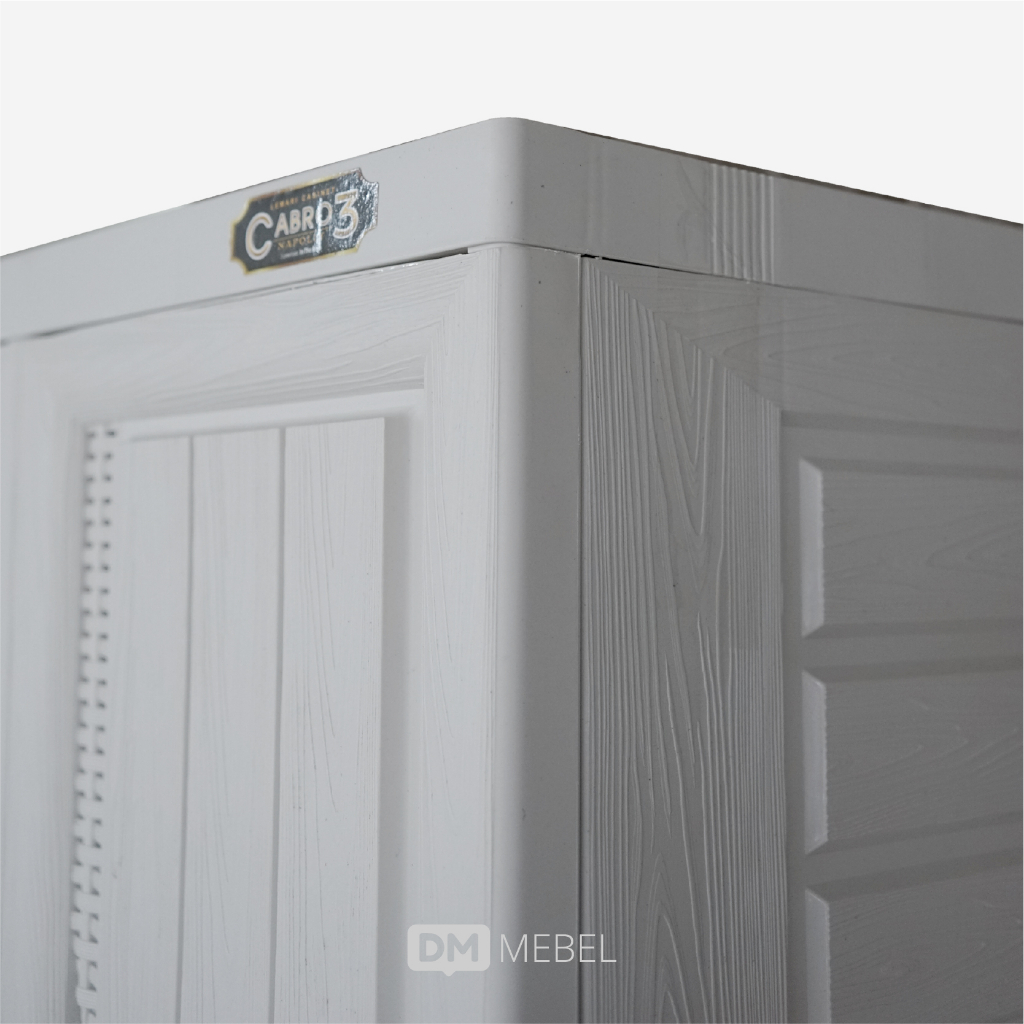 Lemari Plastik Pintu 3 Kaca Napolly Cabro 388.2 - DM Mebel