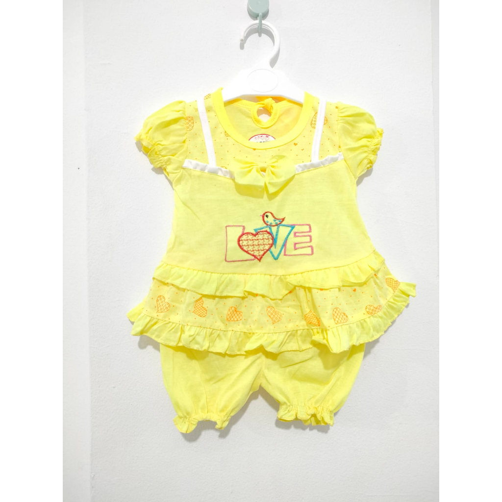 SETELAN BAYI LUCU / Baju Bayi Perempuan 0 - 6 Bulan