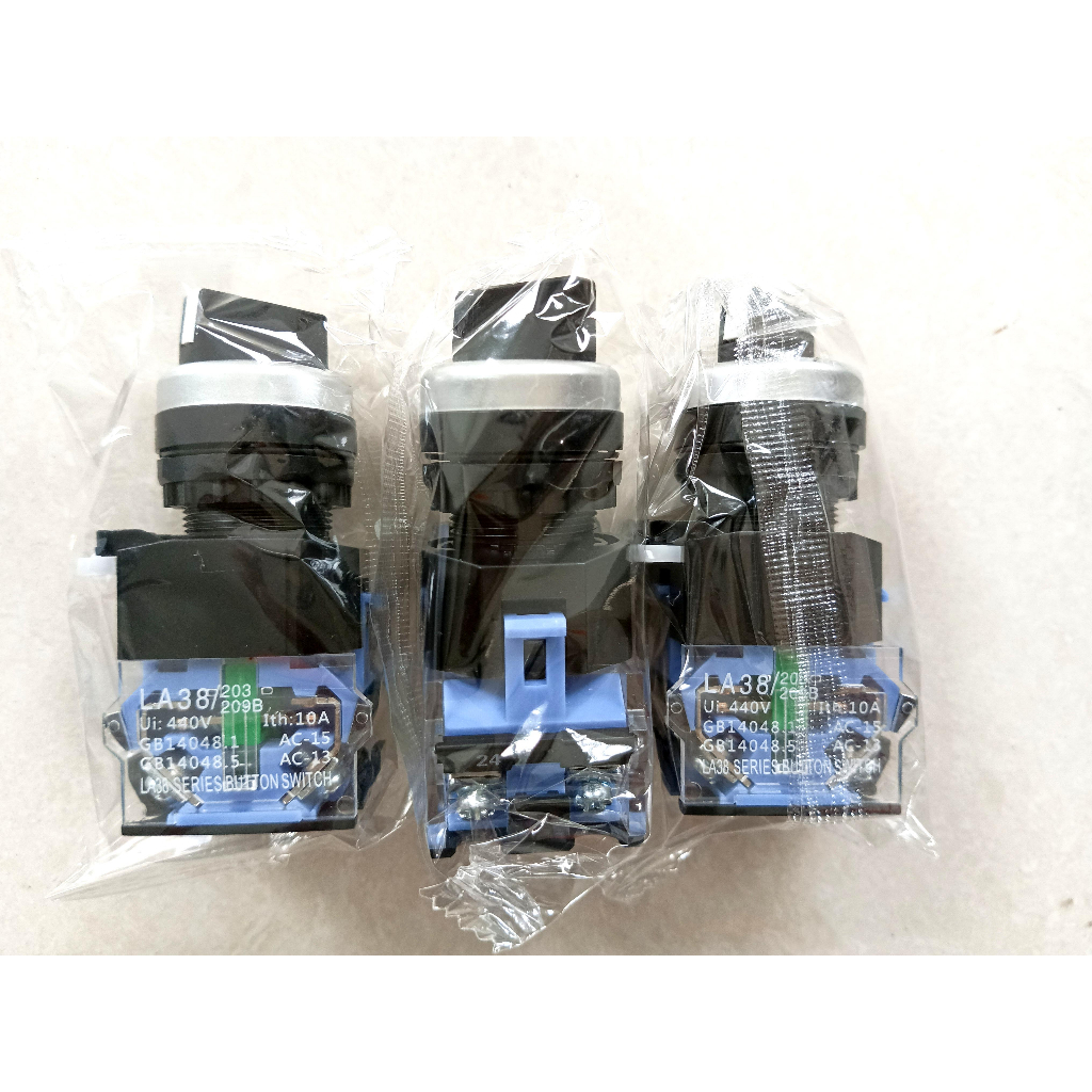 Selector Switch 440 Volt 2 Posisi LA38-11X2  ON OFF Berkualitas