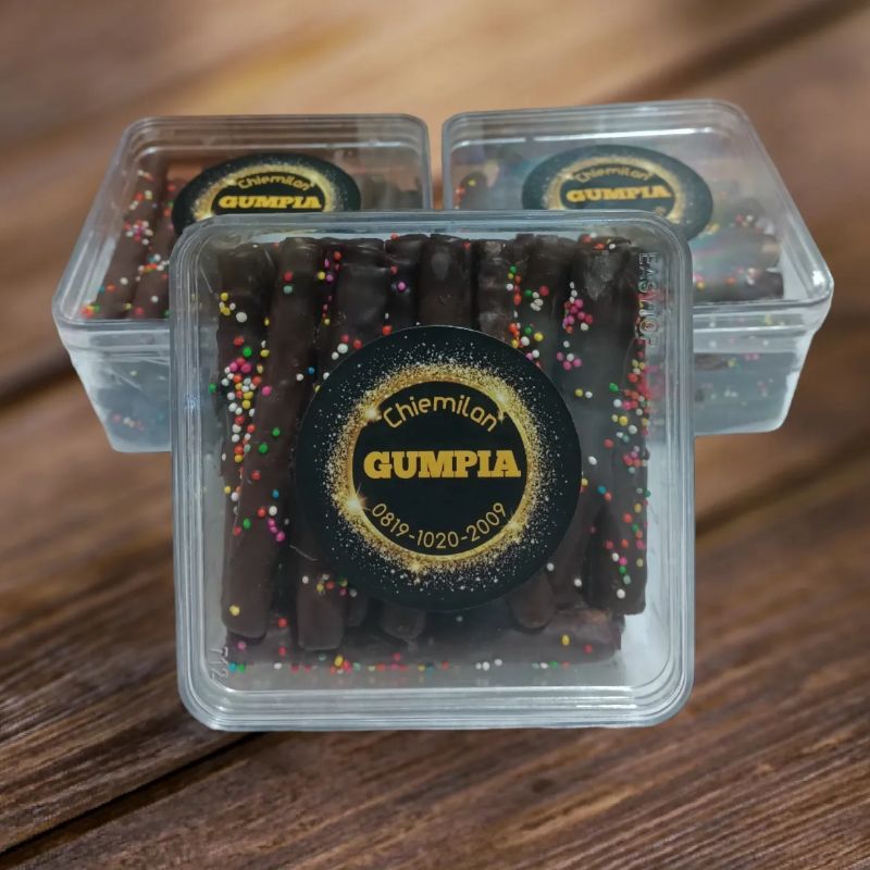 

coklat gumpia ( gulungan lumpia )