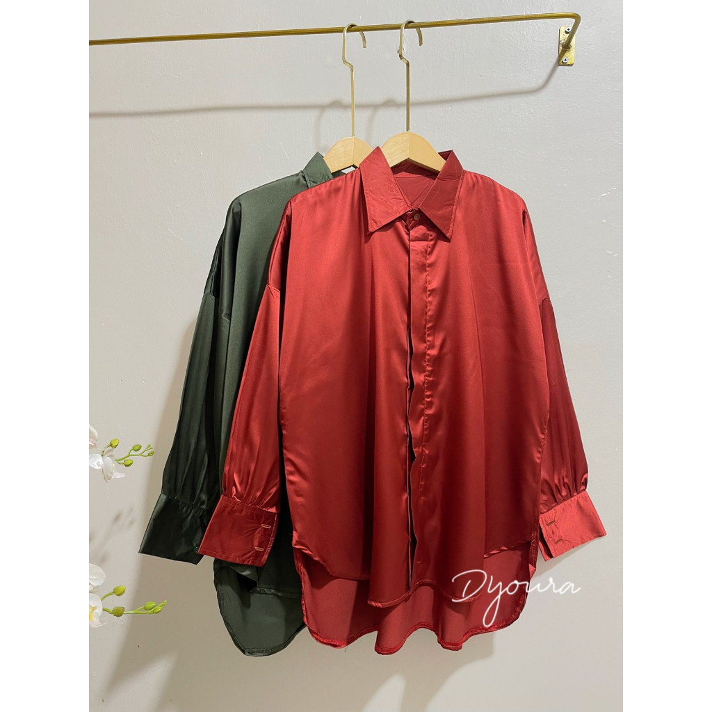 Atasan wanita kekinian/ atasan wanita lengan panjang/ kemeja satin terbaru/ kemeja polos cewek