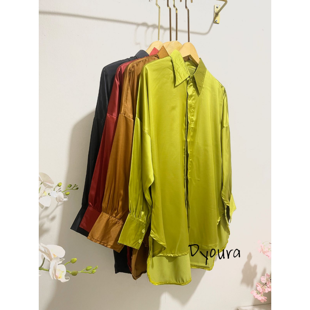 Atasan wanita kekinian/ atasan wanita lengan panjang/ kemeja satin terbaru/ kemeja polos cewek