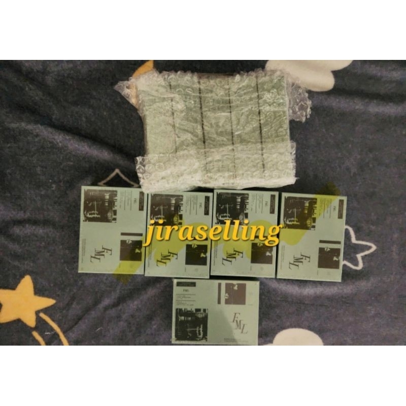 READY STOCK INA ALBUM KIT KIHNO FML SEVENTEEN