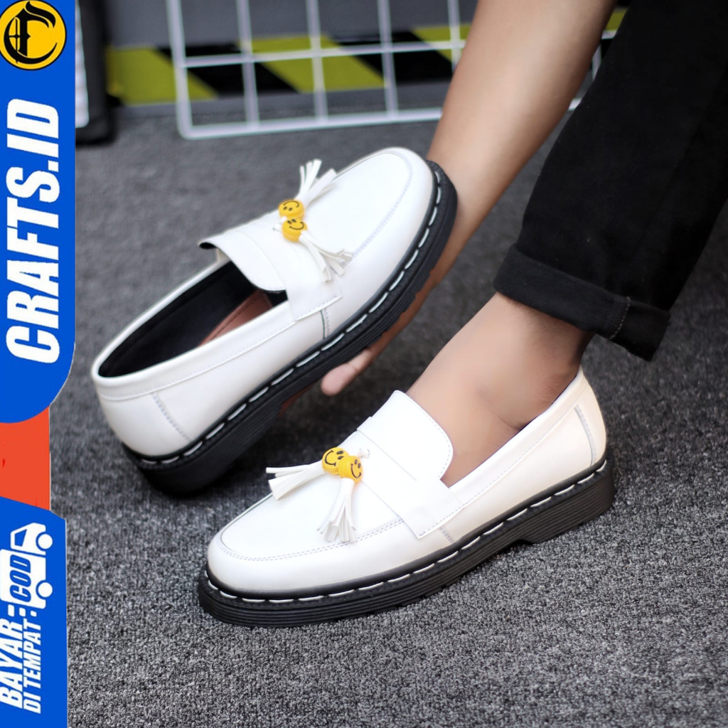 Sepatu Formal Loafers Pantofel Docmart Kerja Pria