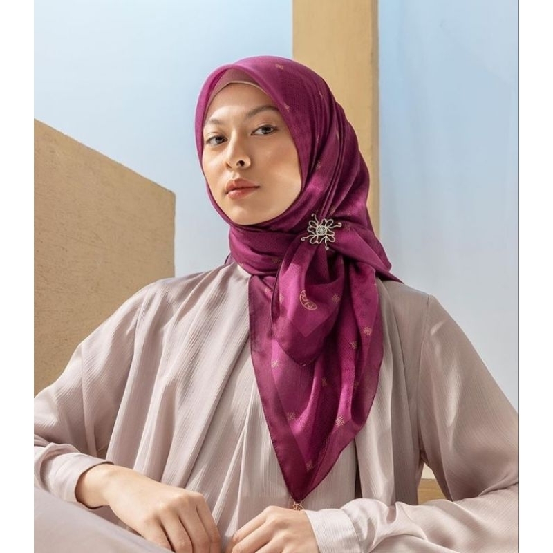 Monogram Scarf 05 by Riamiranda - Magenta