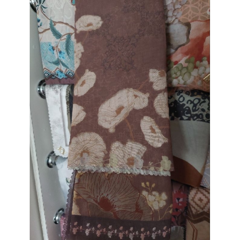 Scarf Voal Motif Preloved PL Seradia Louisaluna Hijup Kamima Suqma Disney