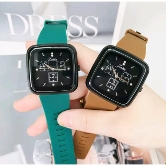 Jam Tangan Jelly Transparan Fashion Bening Korean Style Jam Korean Rubber Unisex Analog Kulit Karet 